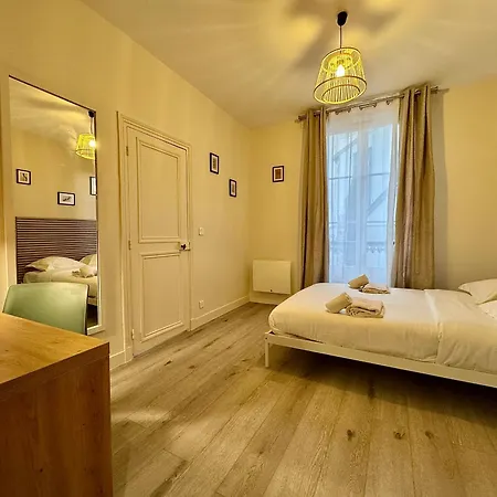 T2 Rénové - 4p - 1min Rer A - 20min Paris Apartamento